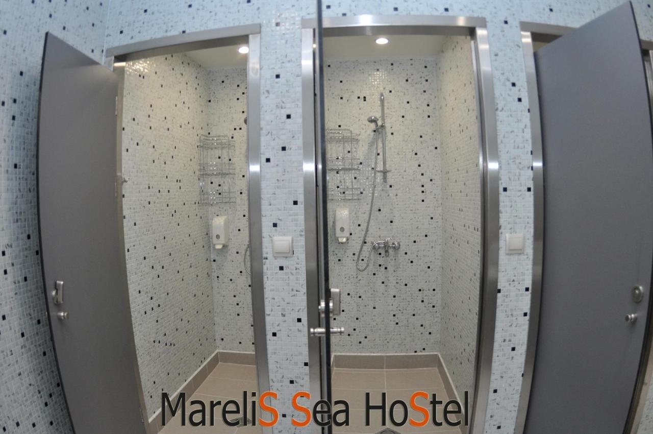 Marelis Sea Hostel Varna Bagian luar foto