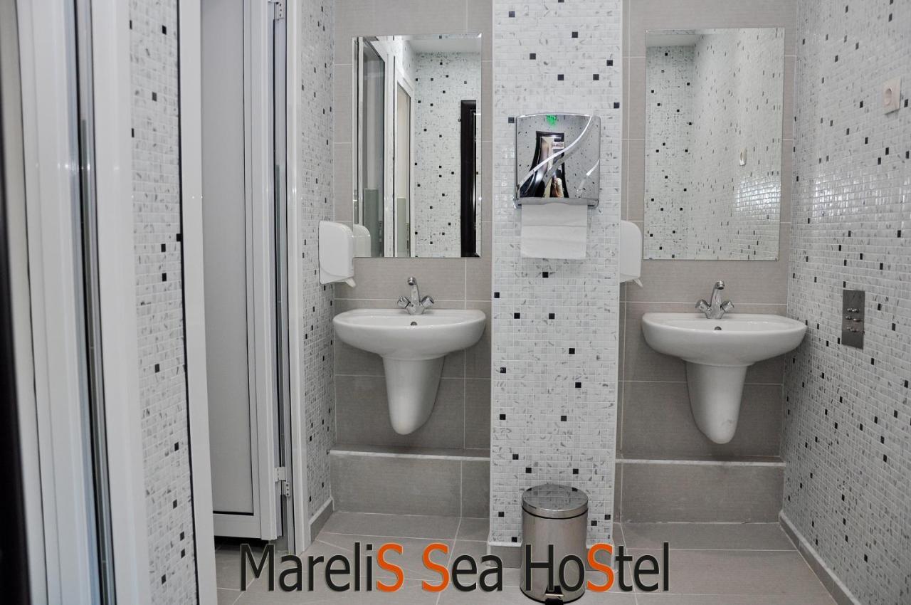 Marelis Sea Hostel Varna Bagian luar foto