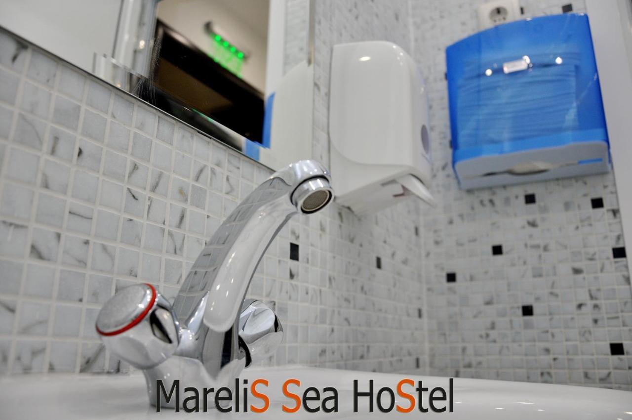 Marelis Sea Hostel Varna Bagian luar foto
