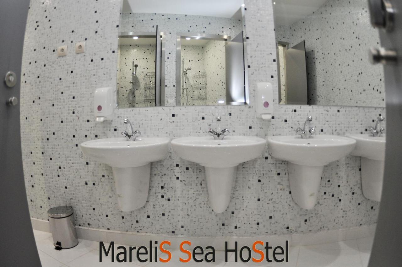 Marelis Sea Hostel Varna Bagian luar foto