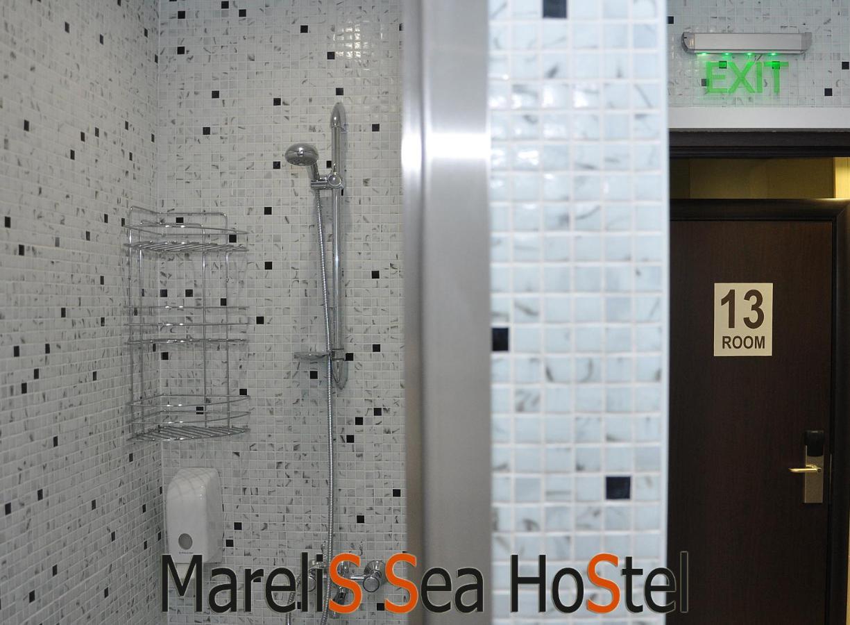 Marelis Sea Hostel Varna Bagian luar foto